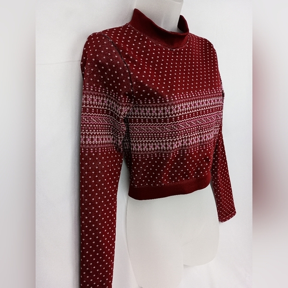 Holly FABLETICS Burgundy Merlo Cropped Activewear Y2K Top(#1,286) - Picture 5 of 8